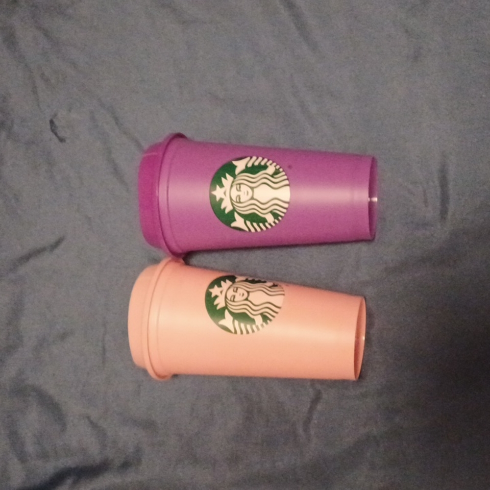 To never use a Starbucks coffee cups with lids